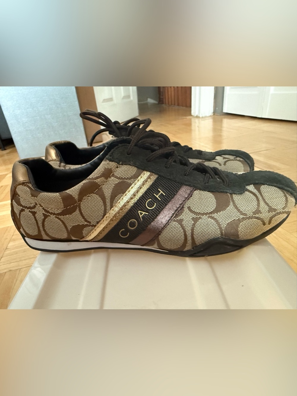 COACH Women's Brown Signature Stripe Sneaker
